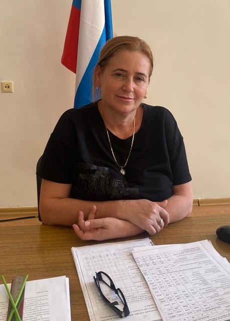 Азизова Сирив Абдулкадыровна.